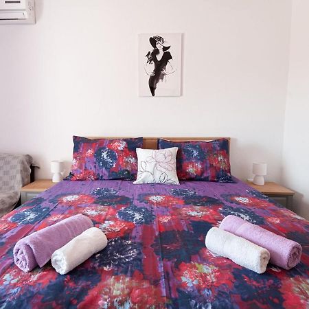 Apartments Lile Brela Luaran gambar