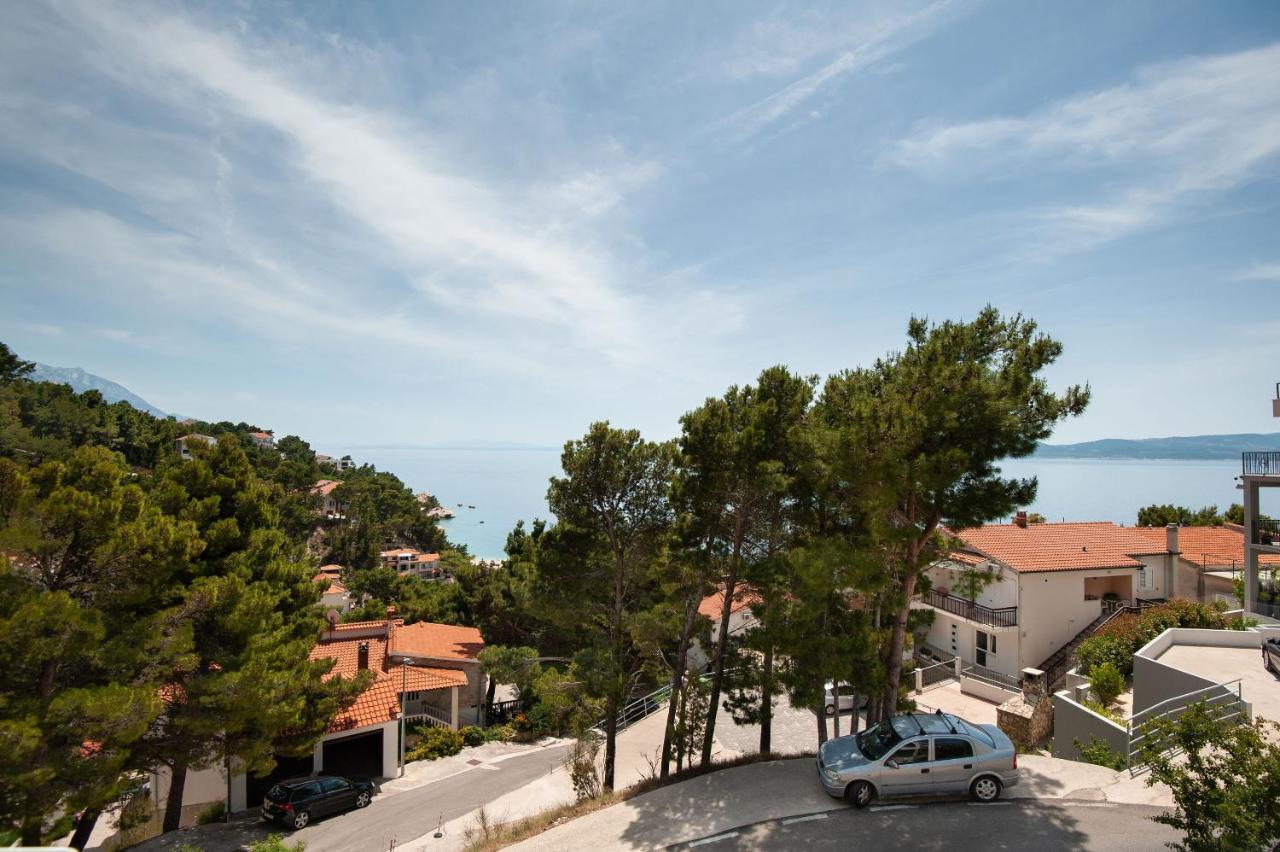 Apartments Lile Brela Luaran gambar