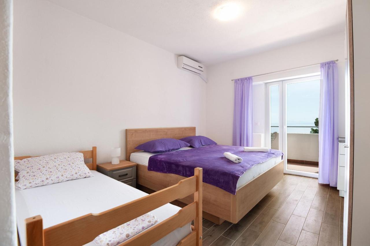 Apartments Lile Brela Luaran gambar