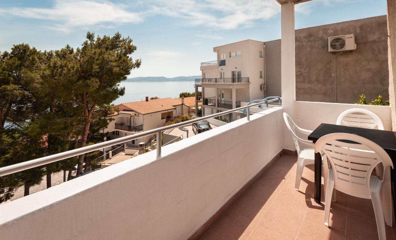 Apartments Lile Brela Luaran gambar